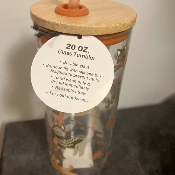 Glass Tumbler 20OZ With Different dogs all over - Picture 2 of 6